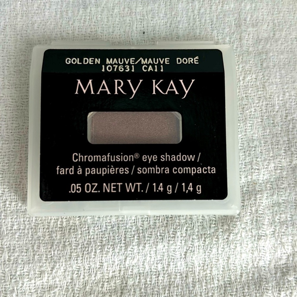 GOLDEN MAUVE+Mary Kay Chromafusion Eye Shadow